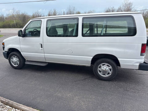 2011 Ford E-Series E-150 XL