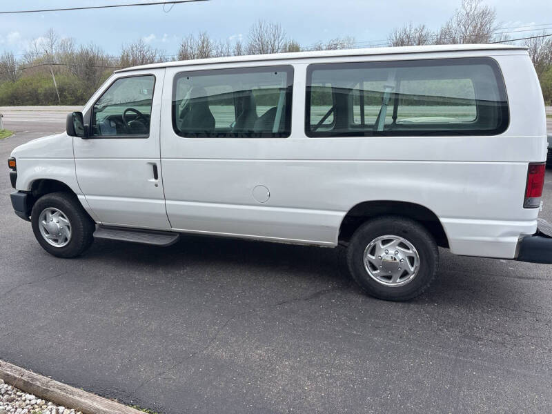2011 Ford E-Series E-150 XL