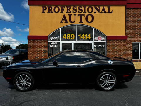 2019 Dodge Challenger for sale at Professional Auto Sales & Service in Fort Wayne IN