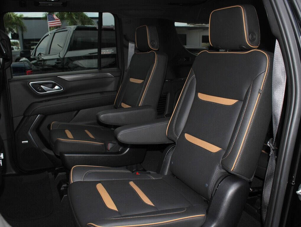 2023 GMC Yukon XL SUV / Crossover - $78,000