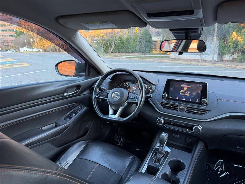 2020 Nissan Altima 2.5 SR