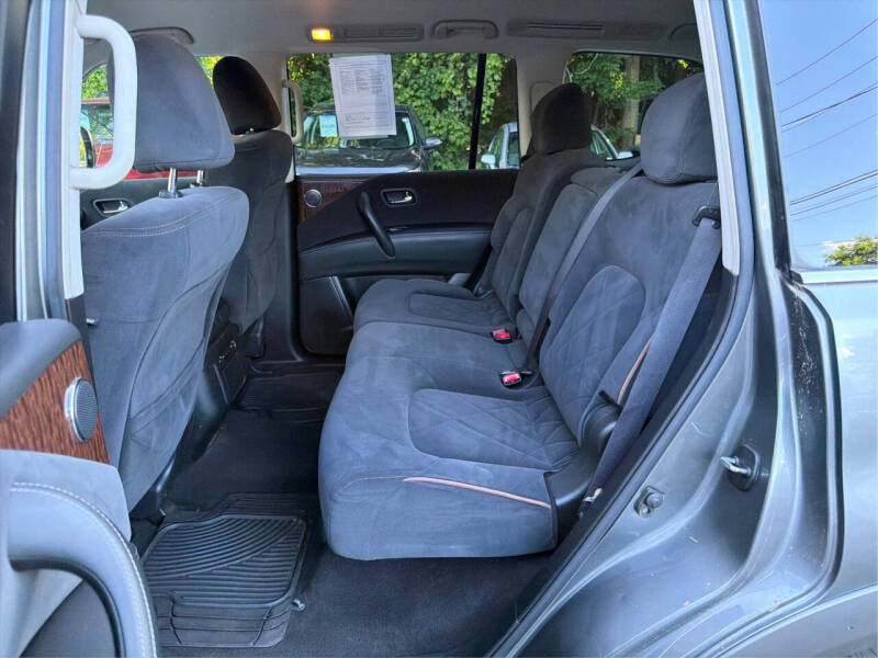 2017 Nissan Armada SV