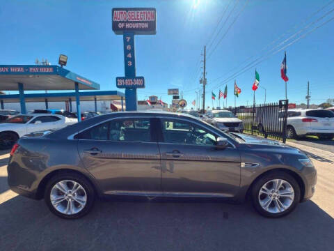 2015 Ford Taurus SEL