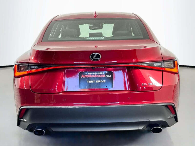 2021 Lexus IS 300