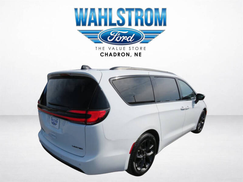 2025 Chrysler Pacifica Limited