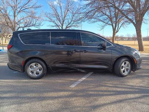 2017 Chrysler Pacifica LX