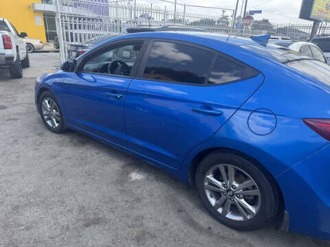 2018 Hyundai Elantra