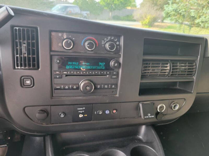 2020 Chevrolet Express 2500
