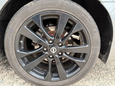 2017 Nissan Altima 2.5 SR