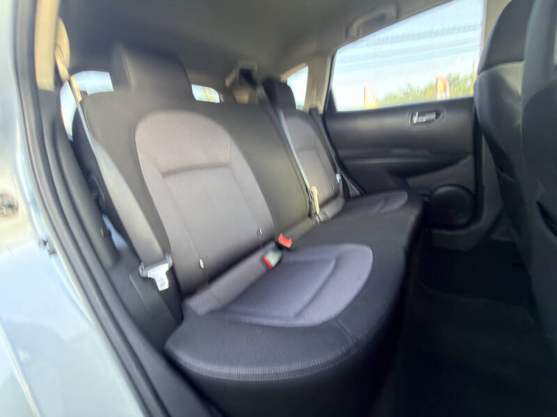 2011 Nissan Rogue SV