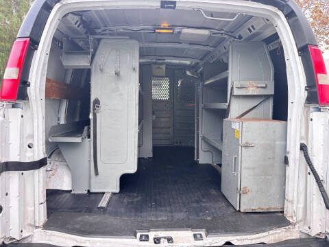 2016 Chevrolet Express 2500