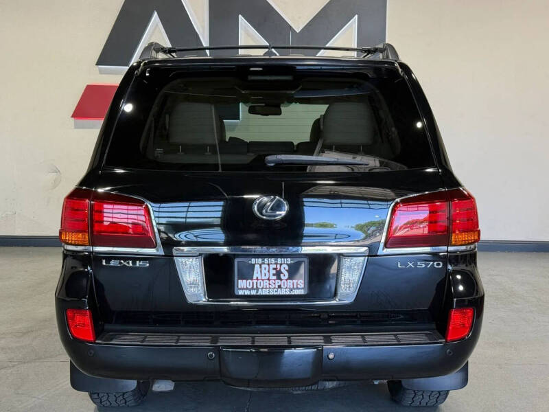 2010 Lexus LX 570