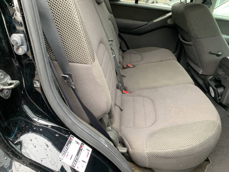 2012 Nissan Pathfinder Silver Edition