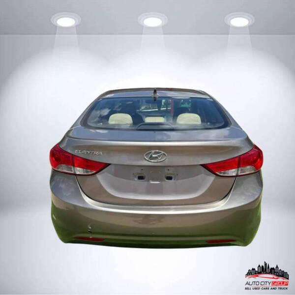 2012 Hyundai Elantra