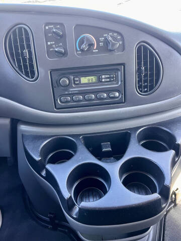 2006 Ford E-Series E-350 SD XL