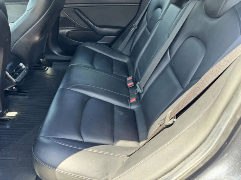 2019 Tesla Model 3 Standard Range Plus