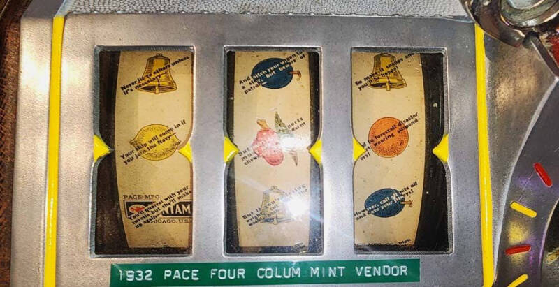 1932 Pace American Slot Machine