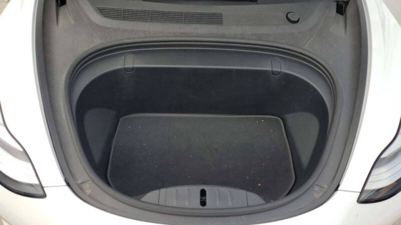 2018 Tesla Model 3 Performance