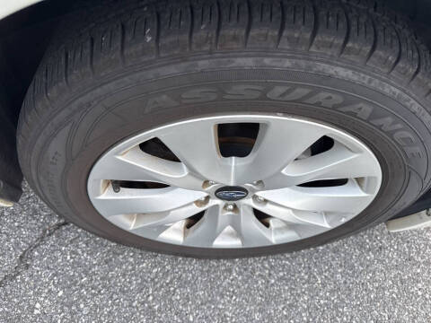 2015 Subaru Legacy 2.5i Premium