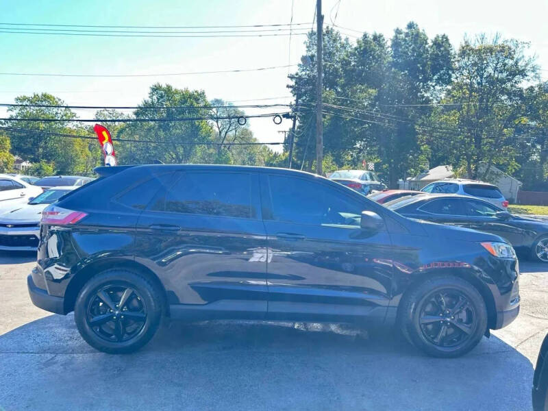 2021 Ford Edge SE
