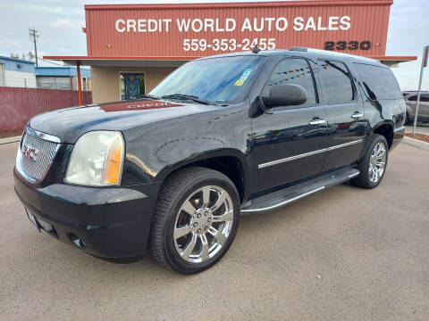 2012 GMC Yukon XL for sale at Credit World Auto Sales in Fresno CA