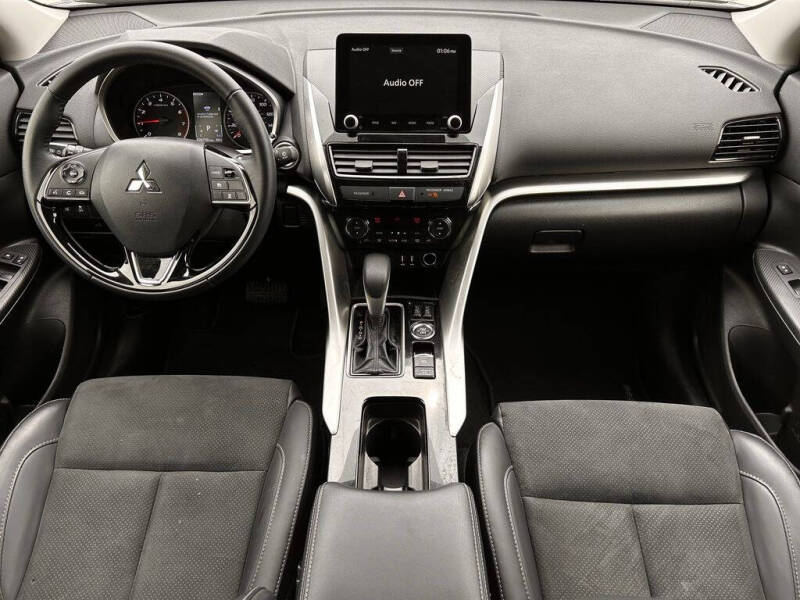 2025 Mitsubishi Eclipse Cross SE