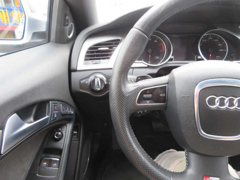 2009 Audi A5 quattro