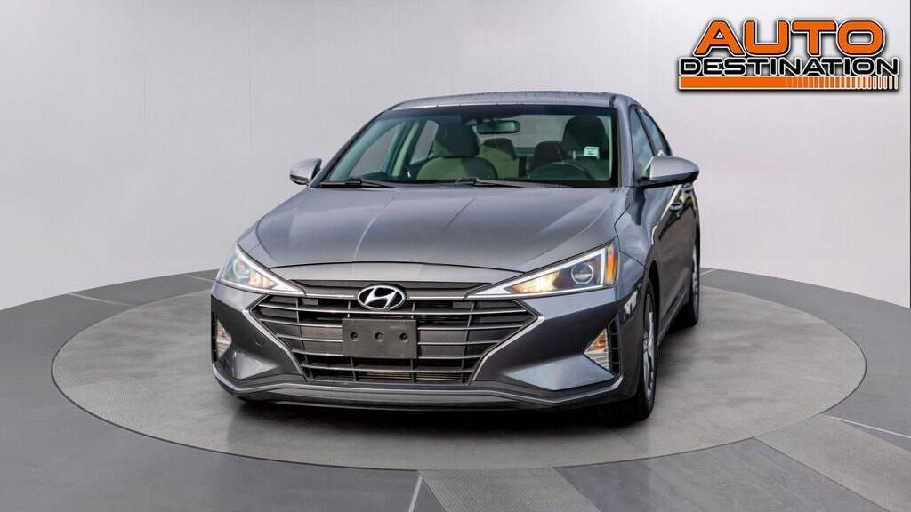 2019 Hyundai ELANTRA for sale at Auto Destination in Puyallup, WA