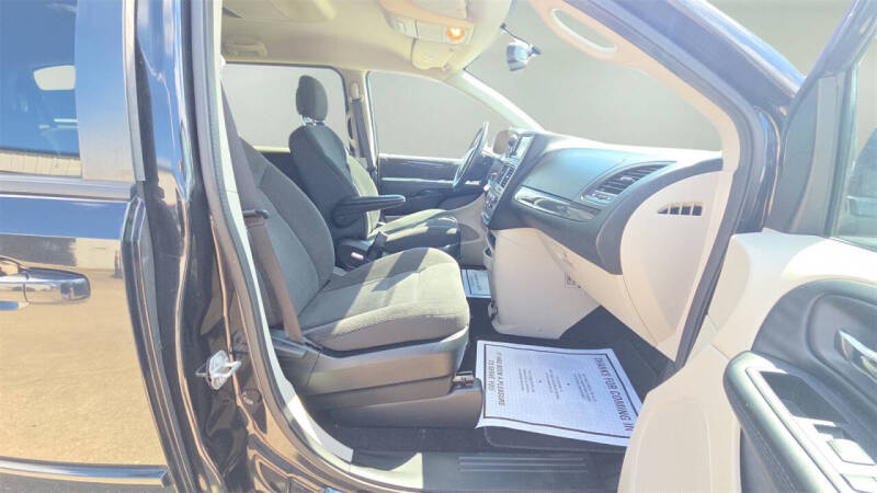 2017 Dodge Grand Caravan SE