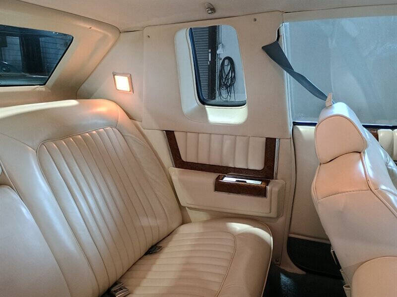 1979 Cadillac DeVille 112