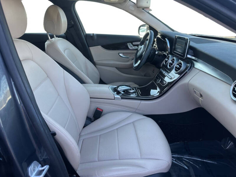 2015 Mercedes-Benz C-Class C 300