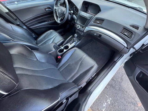 2020 Acura ILX w/Premium