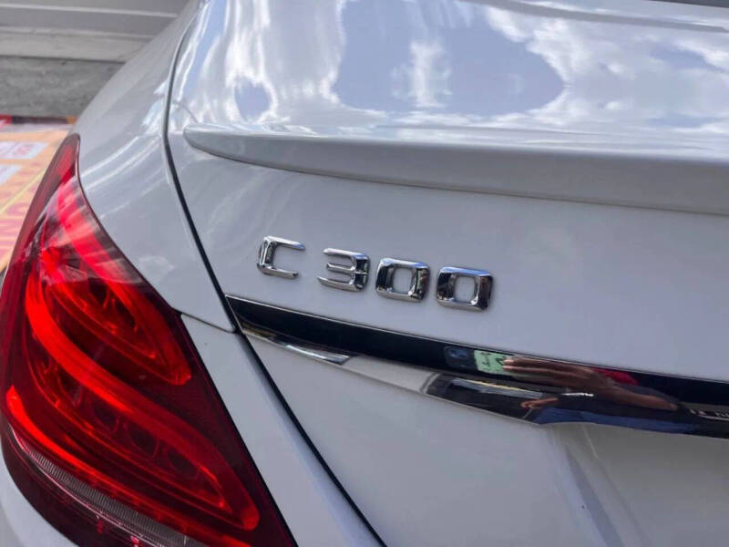 2016 Mercedes-Benz C-Class