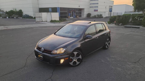 2011 Volkswagen GTI Base PZEV