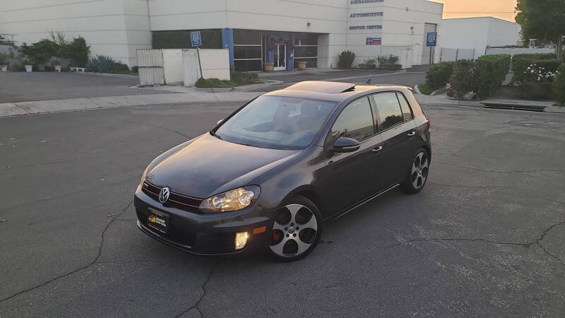 2011 Volkswagen GTI Base PZEV