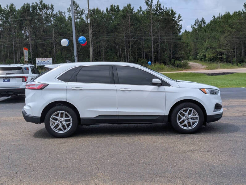 2024 Ford Edge