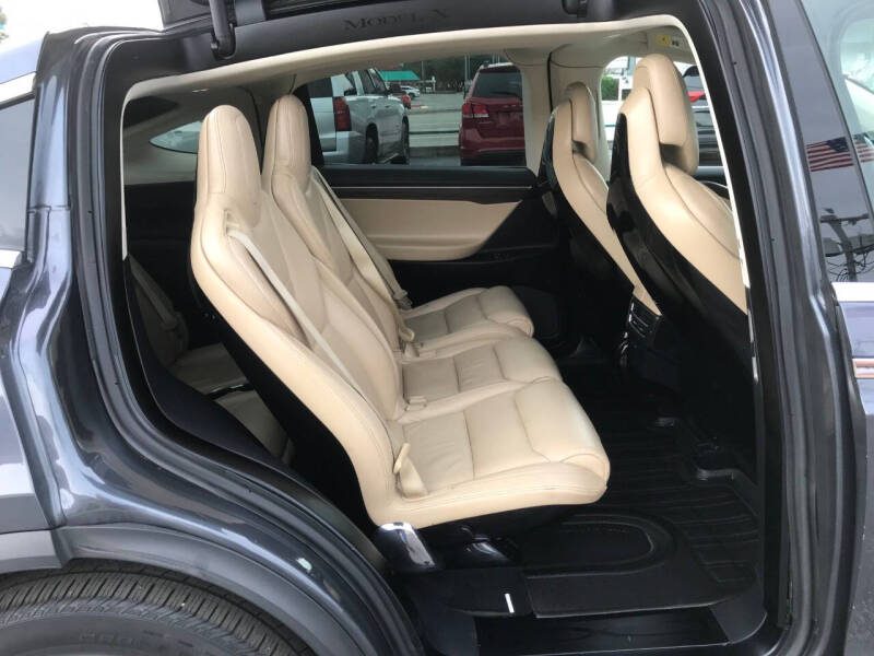 2016 Tesla Model X 75D