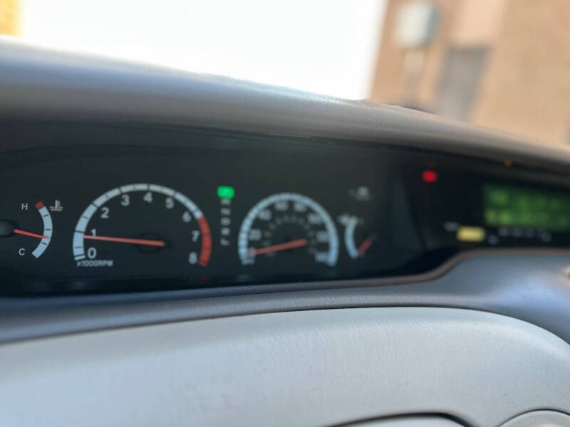 2001 Toyota Avalon XLS