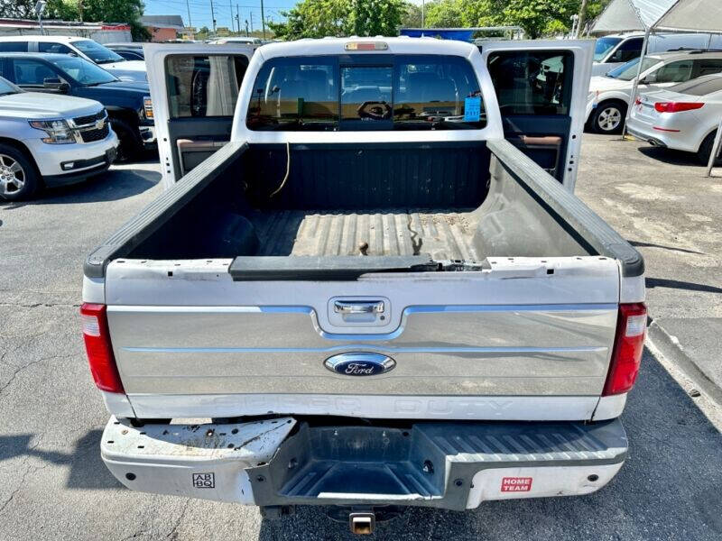 2016 Ford F-250 Super Duty  - $23,995