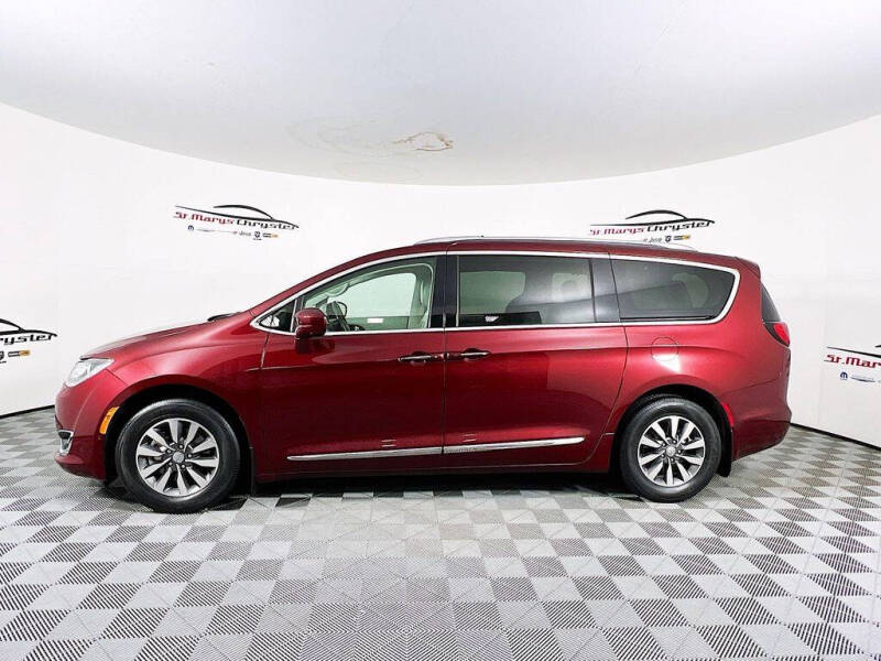 2020 Chrysler Pacifica Touring L Plus