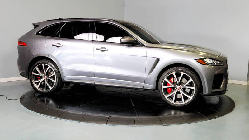 2020 Jaguar F-PACE SVR