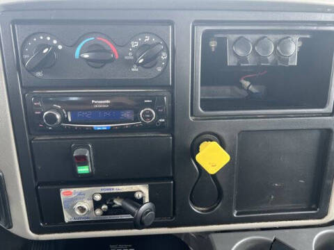 2018 International DuraStar 4300