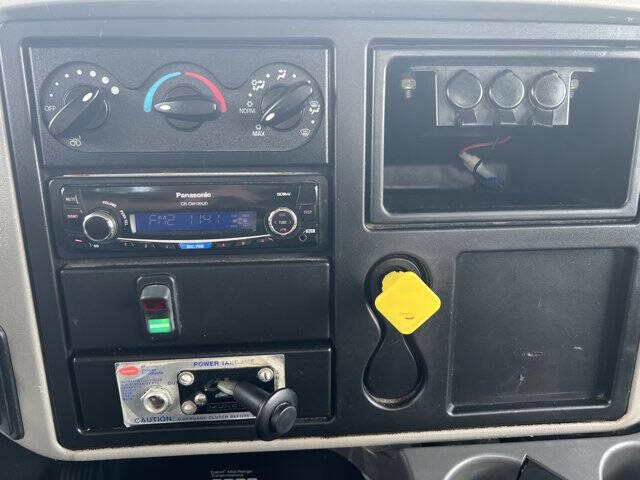 2018 International DuraStar 4300