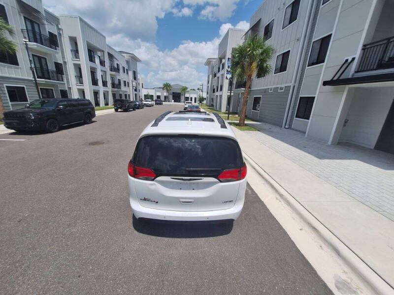 2020 Chrysler Pacifica Limited