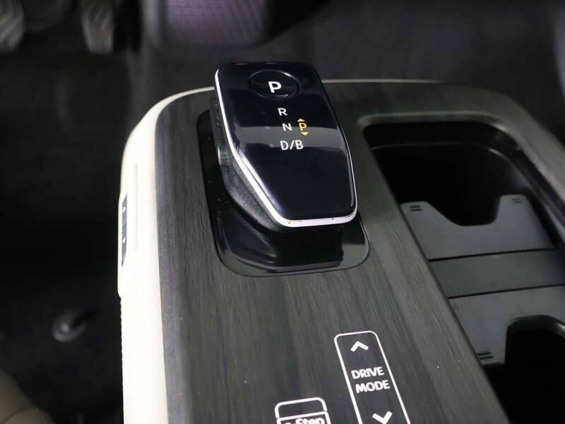 2023 Nissan Ariya Engage