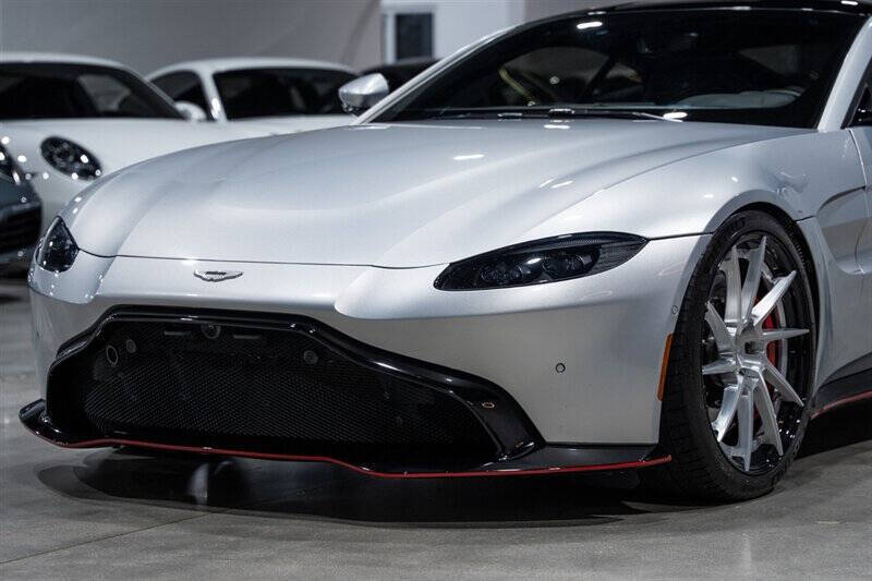 2019 Aston Martin Vantage