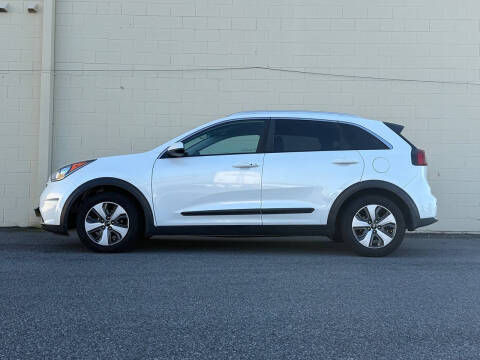 2017 Kia Niro LX