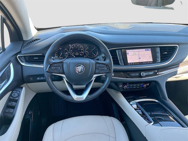 2023 Buick Enclave Premium