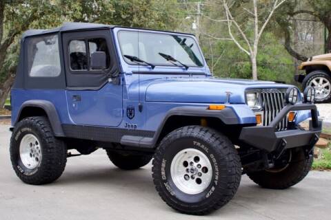 1992 Jeep Wrangler for sale at SELECT JEEPS INC in League City TX