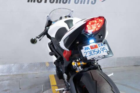 2016 Triumph Daytona 675